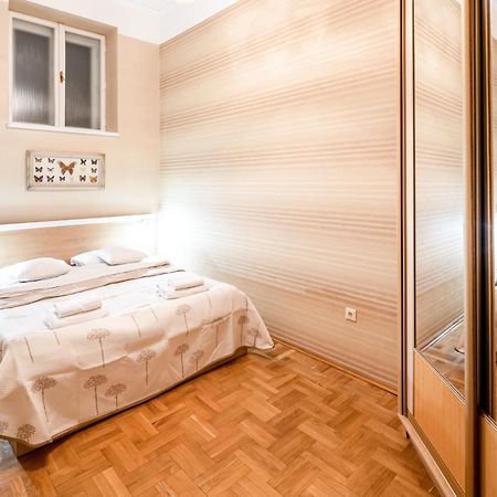3 Bedrooms Royal Italian Style In An Austrian Building, Parking, Balcony Liov Exterior foto